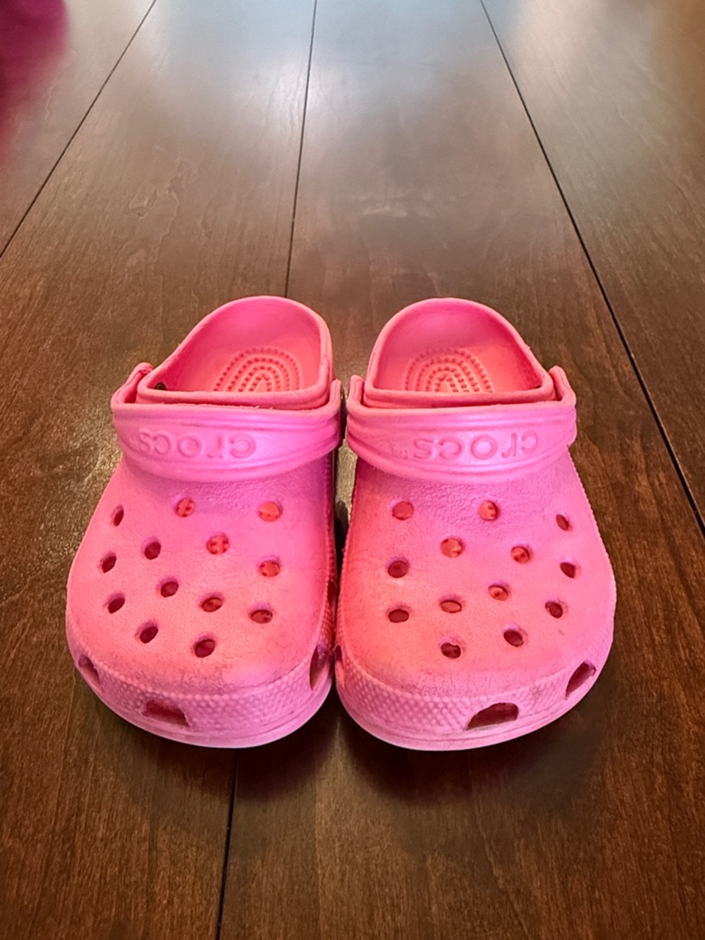 CROCS Kids Classic Clog - Bright Pink